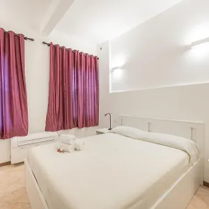  Appartamento Casa Luna - Vicino Stazione Dei Treni